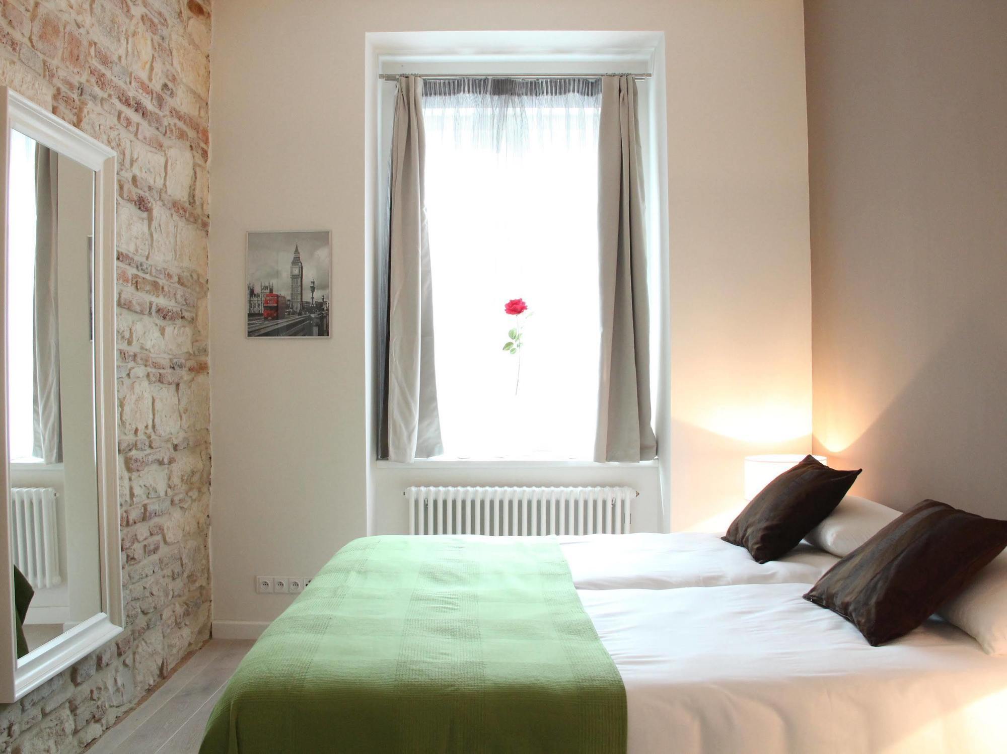 Central Prague Apartments Екстериор снимка