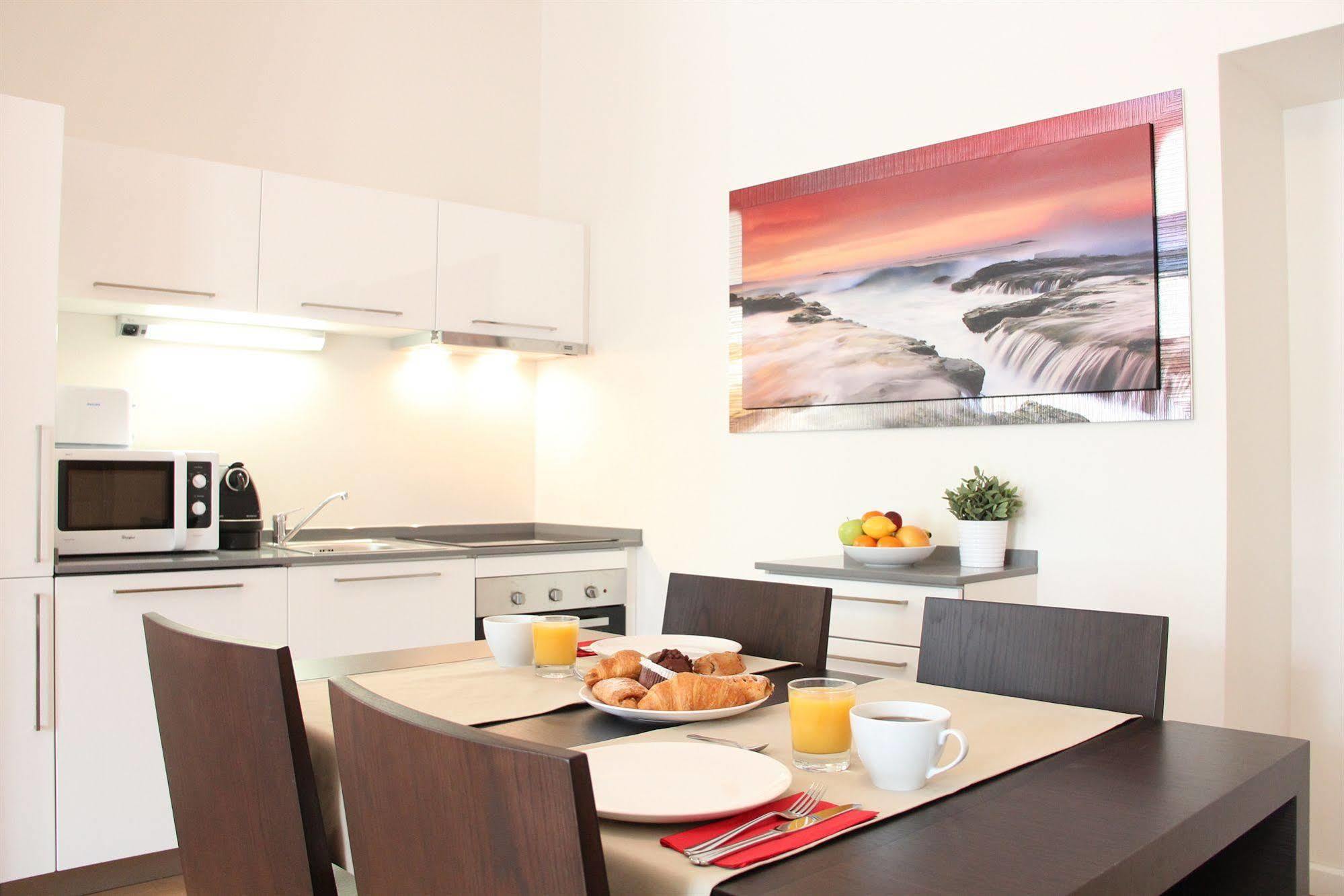 Central Prague Apartments Екстериор снимка